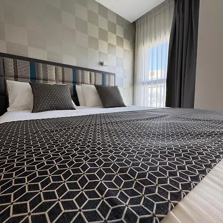 Abratel Sea View Hotel Tel Aviv Exterior photo