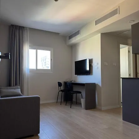 Abratel Sea View Hotel Tel Aviv Exterior photo