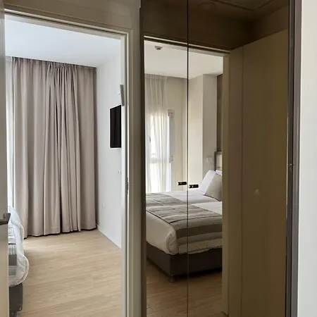 Abratel Sea View Hotel Tel Aviv Exterior photo