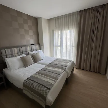 Abratel Sea View Hotel Tel Aviv Exterior photo
