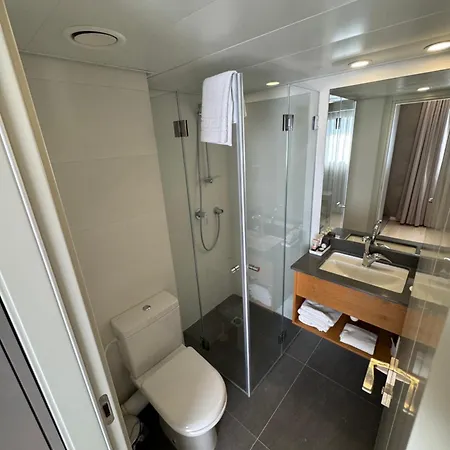 Abratel Sea View Hotel Tel Aviv Exterior photo
